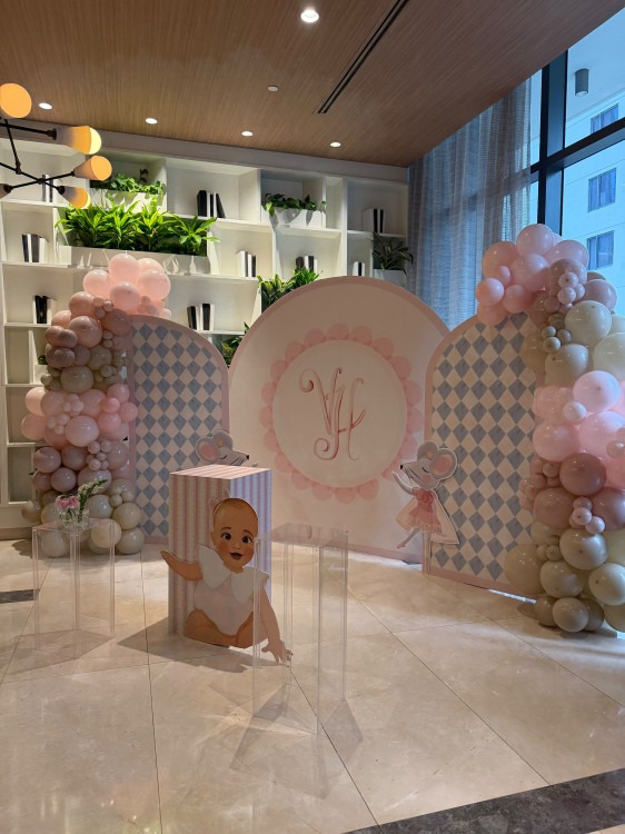 Balloon Decor